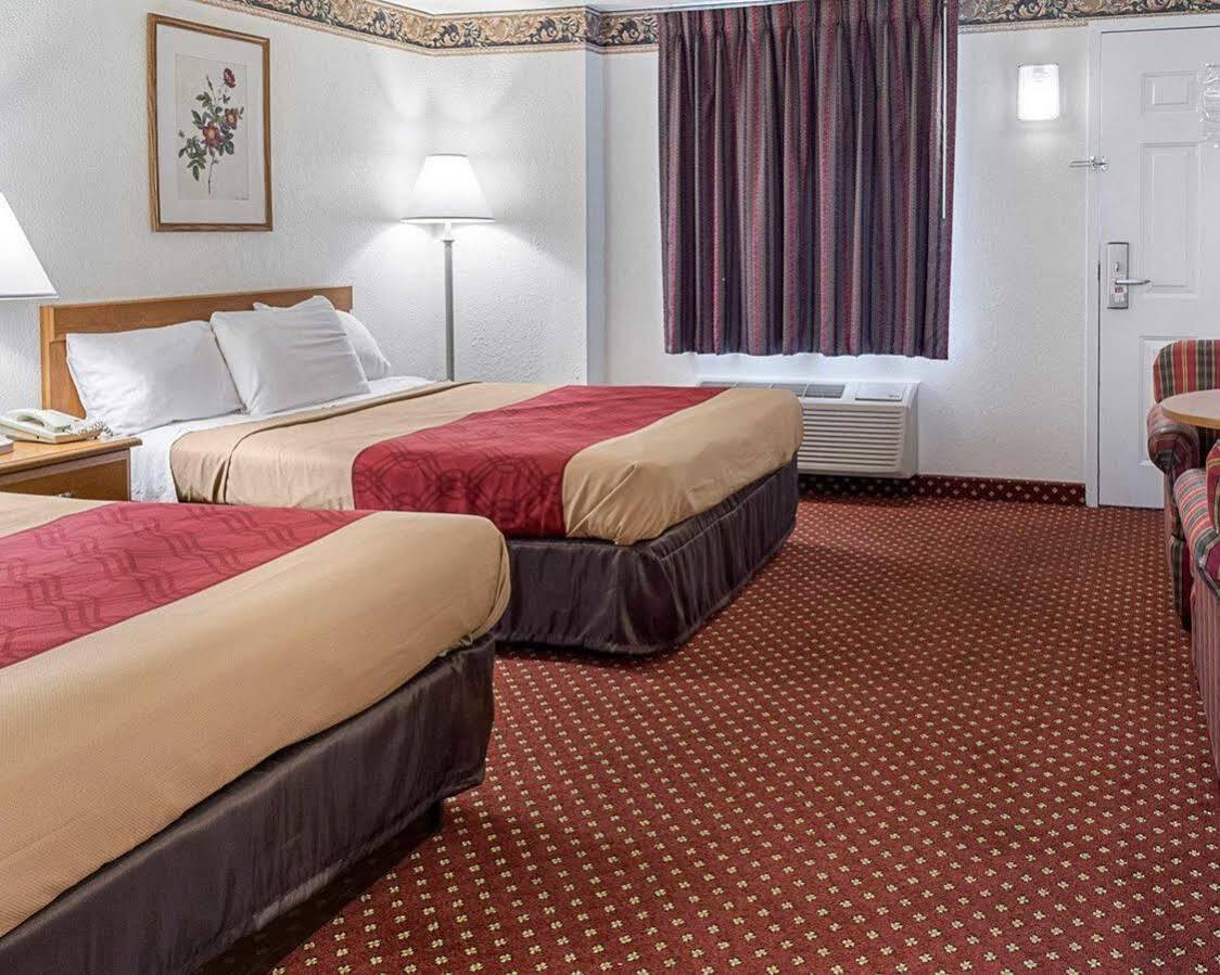 Gateway Inn Templeton Eksteriør bilde
